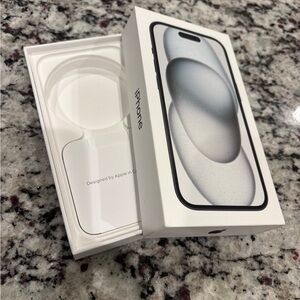 Apple iPhone15 box